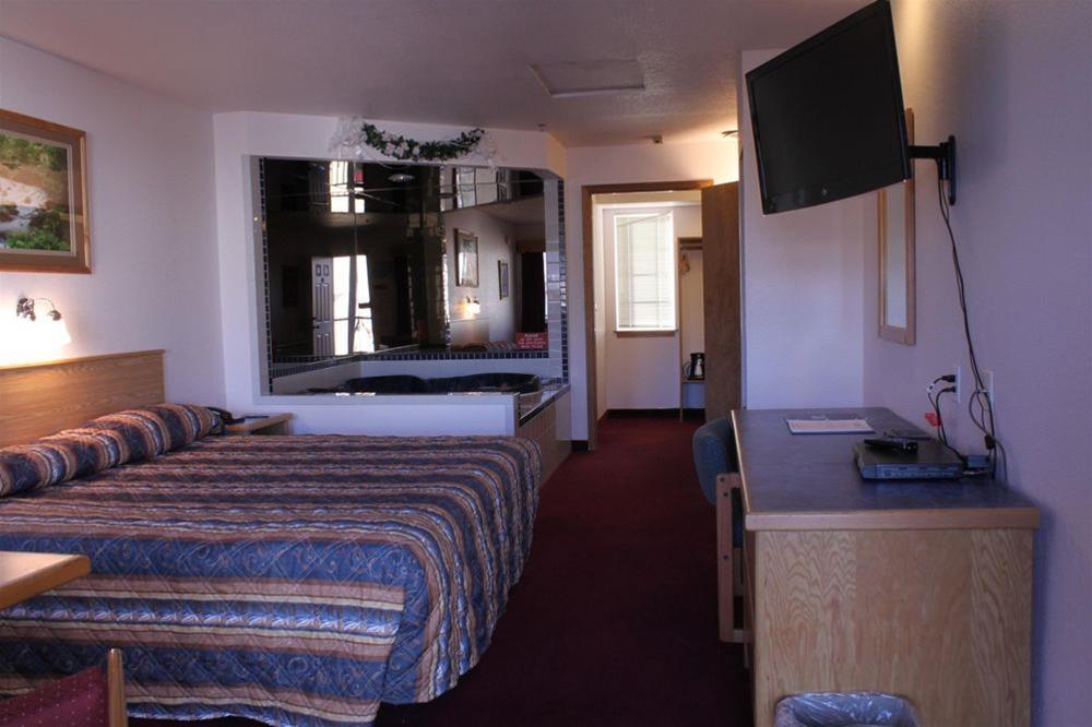 Rodeway Inn Кёр-д'Ален Экстерьер фото
