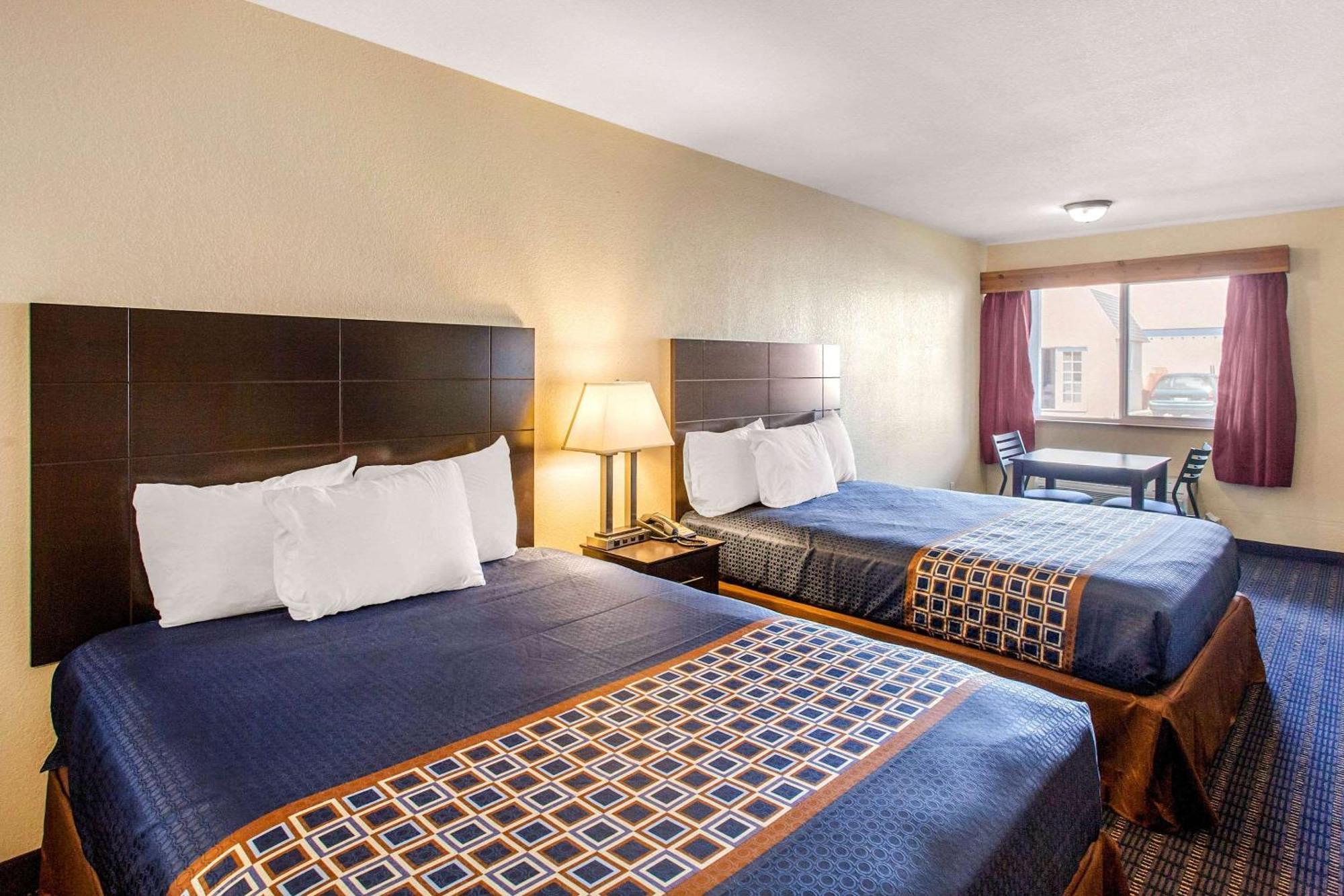 Rodeway Inn Кёр-д'Ален Экстерьер фото